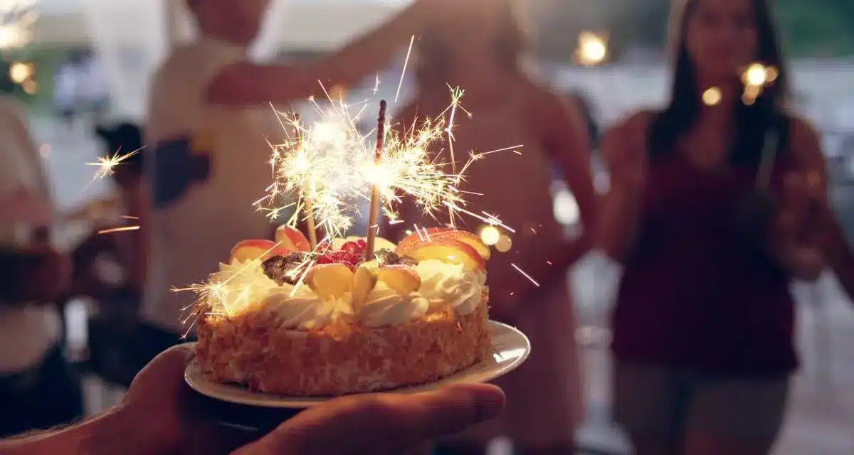 Szülinapi köszöntő barátnőnek 250 köszöntők